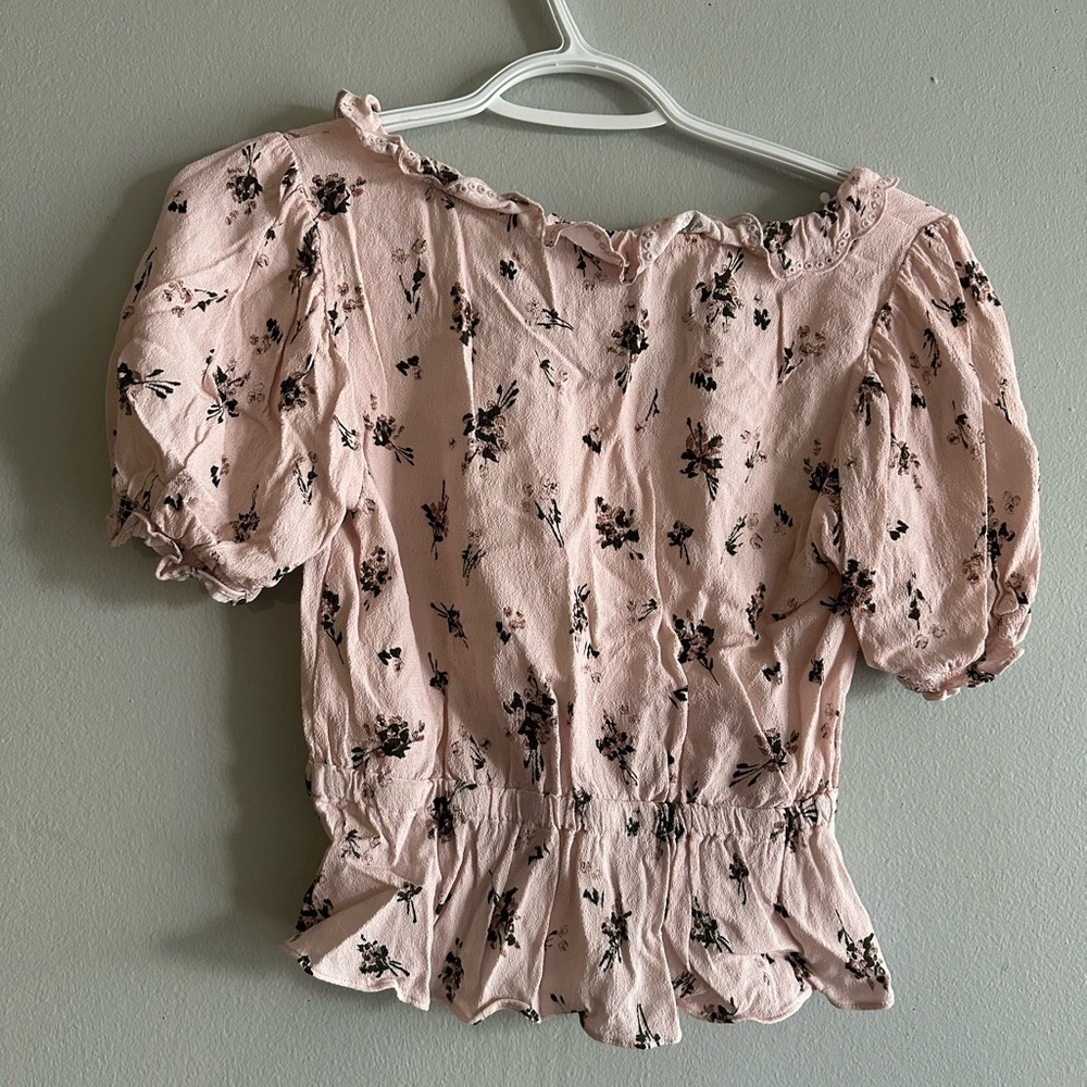 🍋 Aritzia Sunday Best Marisole floral top lace and ruffles size Xxs - Picture 11 of 16